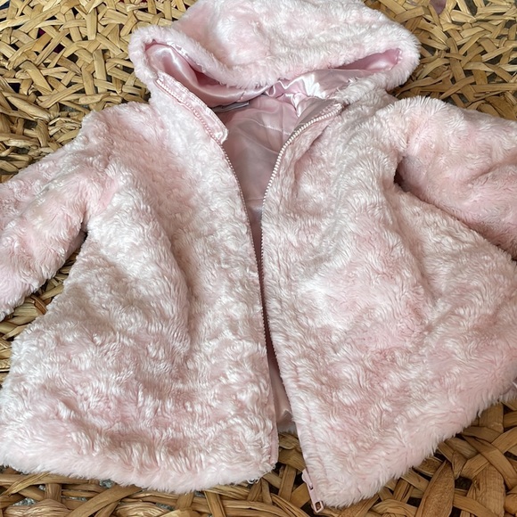 Oh So Cute! girls 4 Light Pink Faux Fuzzy Coat - Picture 6 of 7